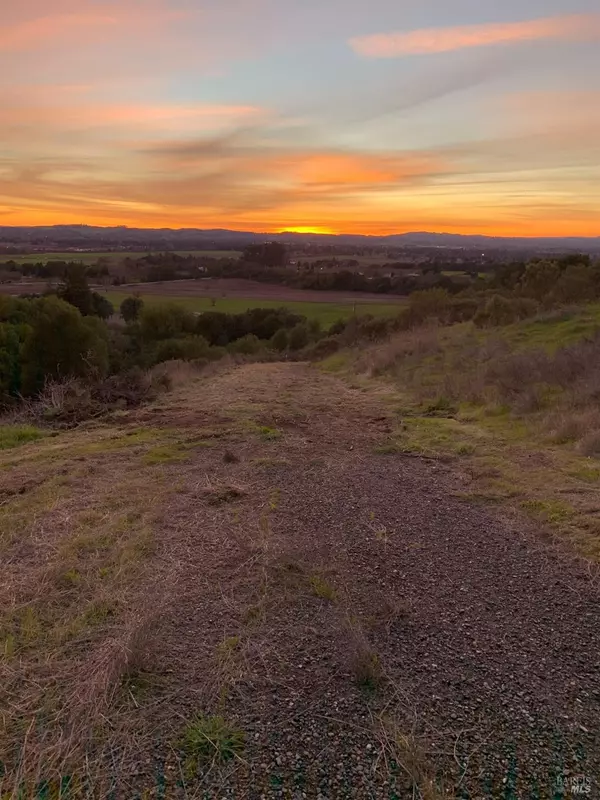 Santa Rosa, CA 95404,5680 Inverness AVE