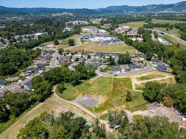 450 Grove ST, Willits, CA 95490