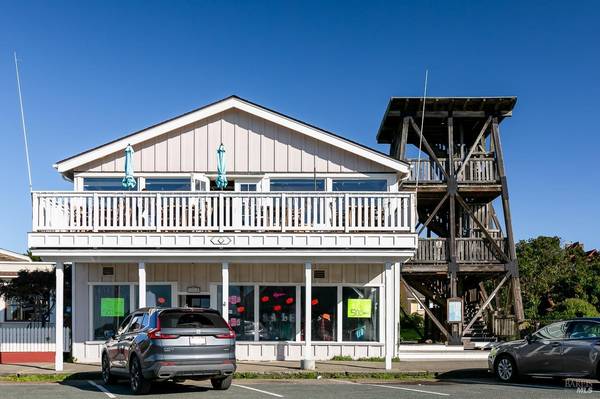 45040 Main ST, Mendocino, CA 95460