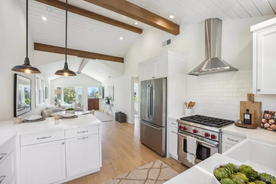 28 Midway AVE, Mill Valley, CA 94941