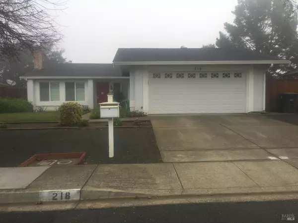 218 Glenview CIR, Vallejo, CA 94591