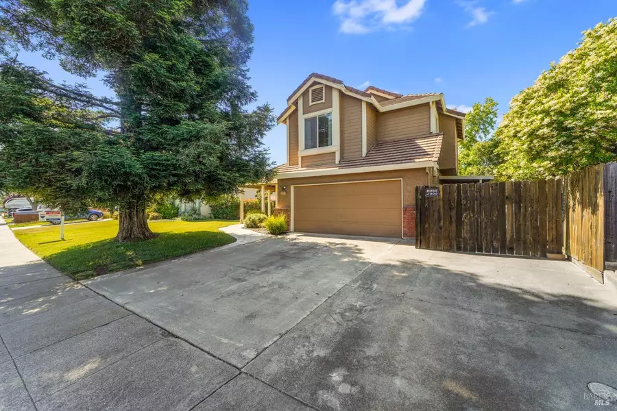 267 Harvest DR, Vacaville, CA 95687