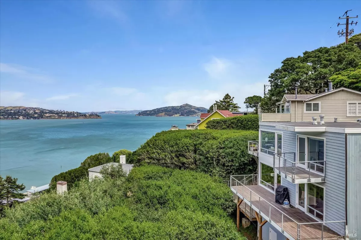 Sausalito, CA 94965,60 Edwards AVE