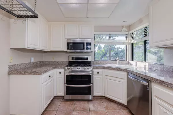 Santa Rosa, CA 95405,4718 Santa Rosita CT