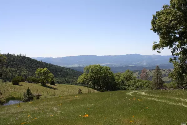 50430 Timbered Ridge TRL, Covelo, CA 95428