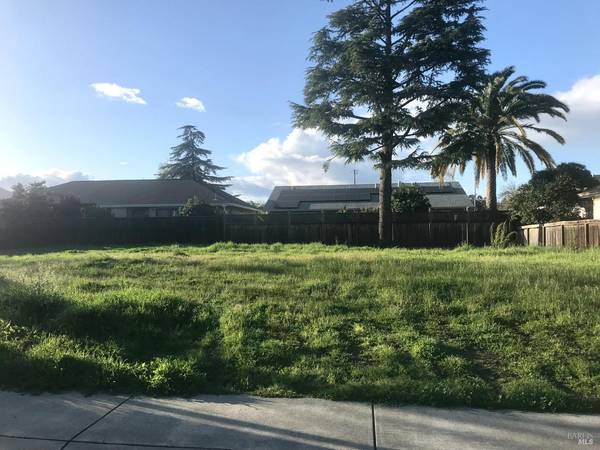 527 Hopkins ST, El Verano, CA 95433