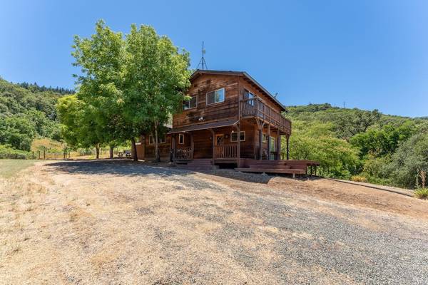 5533 Highway 20 HWY, Ukiah, CA 95482