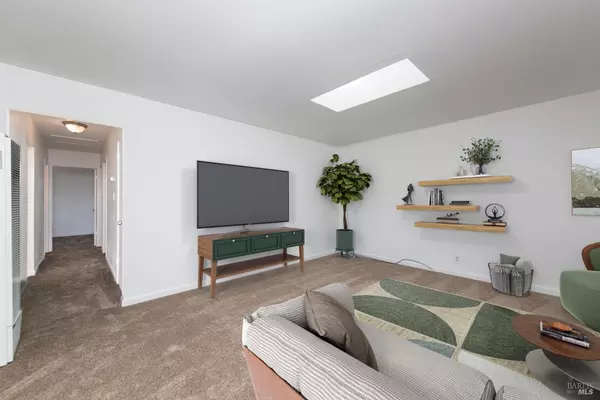 355 Hopkins DR, Fairfield, CA 94533