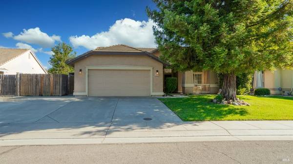 565 Schooner Ridge DR,  Dixon,  CA 95620