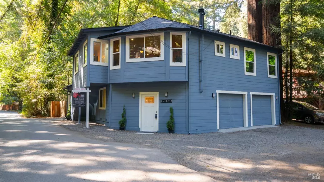 14292 Lovers LN, Guerneville, CA 95446