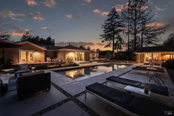 4305 Carmelita CT, Santa Rosa, CA 95404