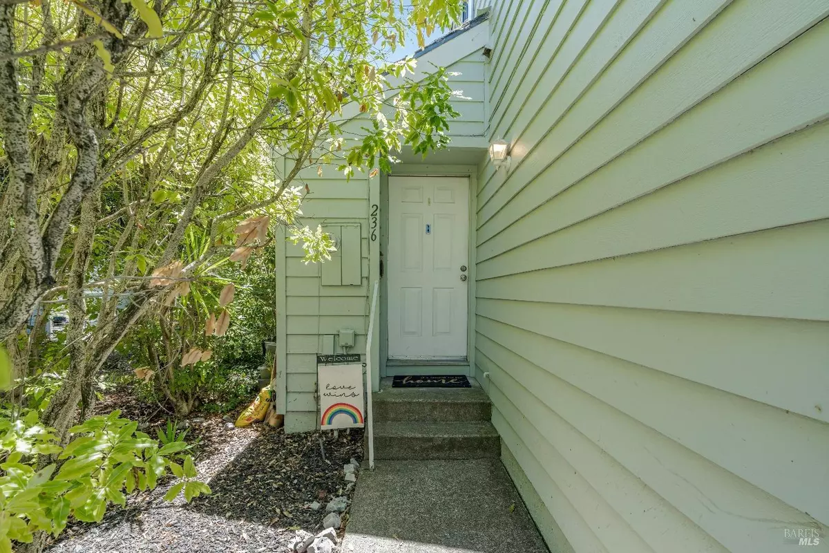 Windsor, CA 95492,236 Courtyards E