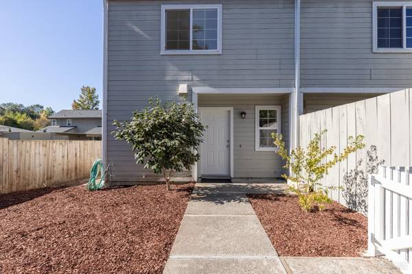 1466 Townview AVE,  Santa Rosa,  CA 95405