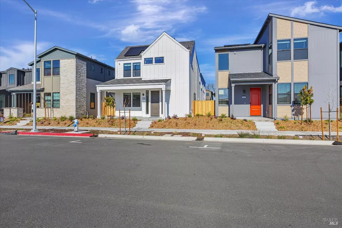Rohnert Park, CA 94928,1240 Waldorf LN