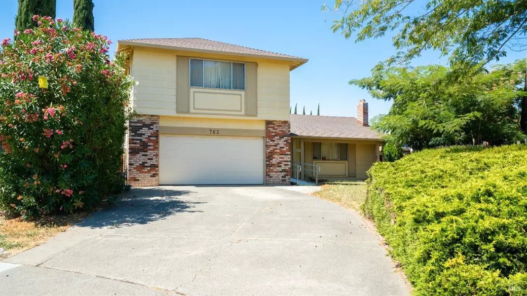 762 Redwood CT, Fairfield, CA 94533