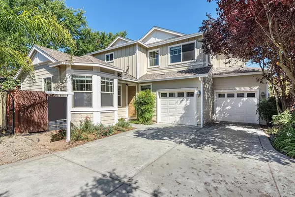 2349 George LN, Santa Rosa, CA 95403