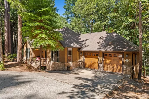 27101 Bear TER, Willits, CA 95490