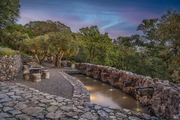 6015 Grove ST, Sonoma, CA 95476