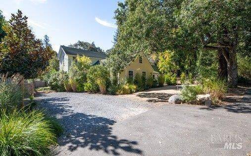 9 Murray LN,  Larkspur,  CA 94939