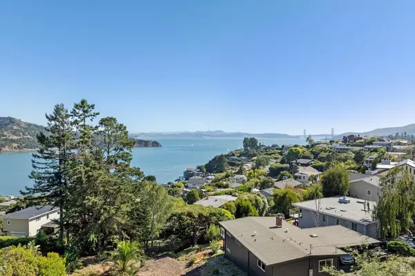 0 Vistazo ST E, Tiburon, CA 94920
