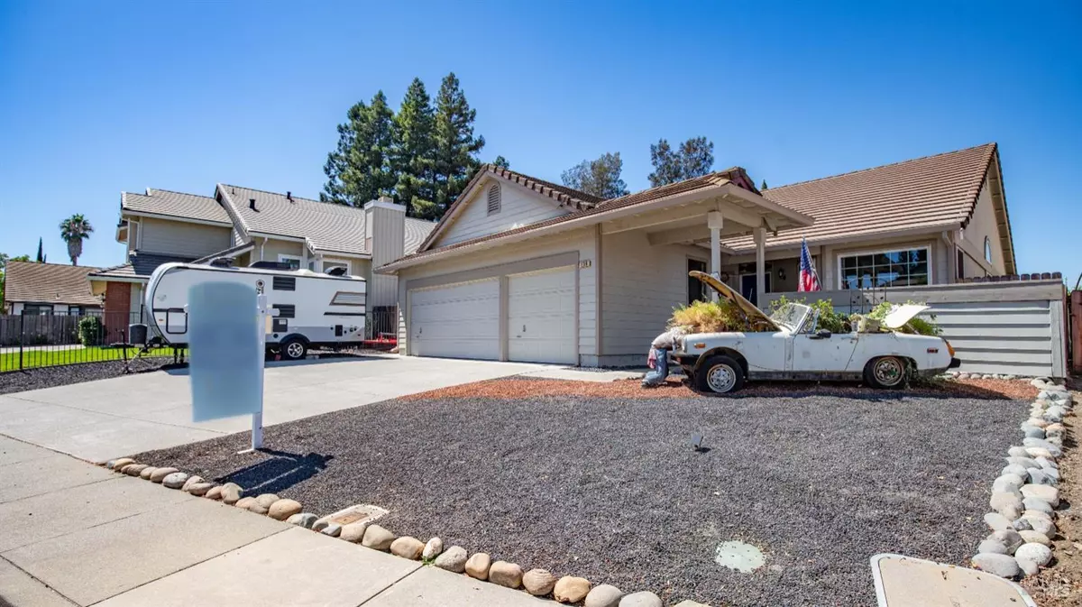 Vacaville, CA 95687,136 Buttercup CIR