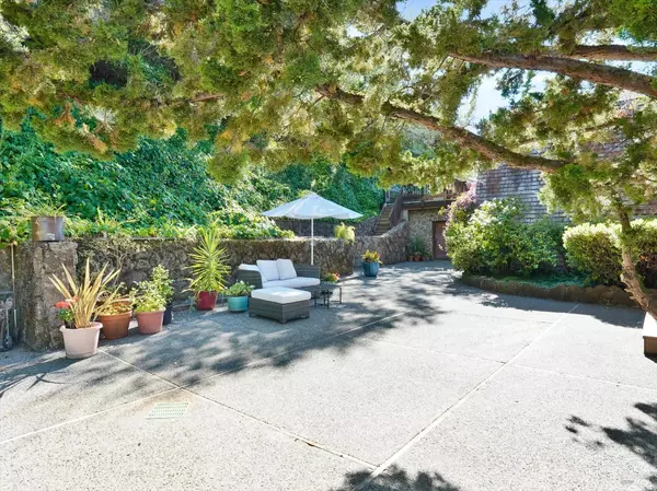 San Rafael, CA 94903,111 Glenside WAY