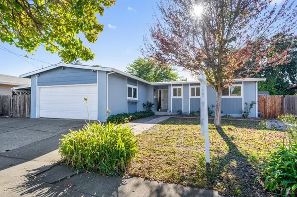 1739 N Dutton AVE, Santa Rosa, CA 95401