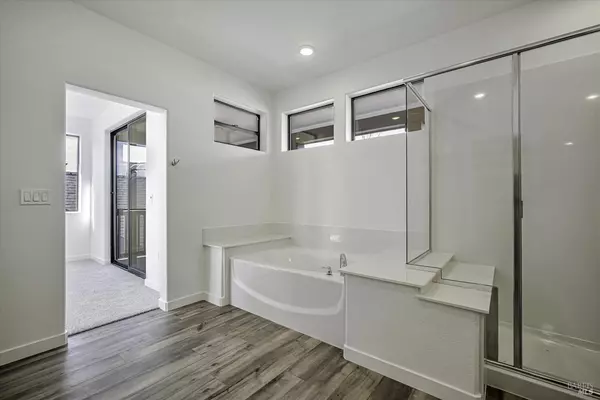 Rohnert Park, CA 94928,8953 Camino Colegio RD