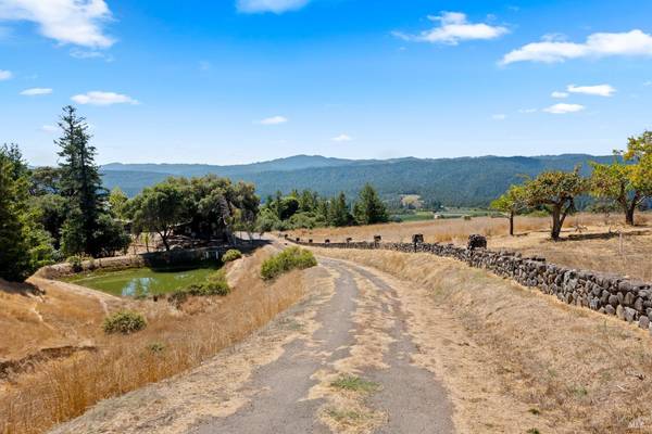 6200 Lazy Springs RD, Philo, CA 95466