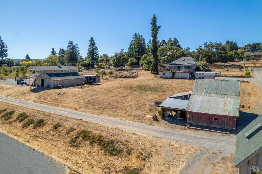 1301 Cunningham RD, Sebastopol, CA 95472