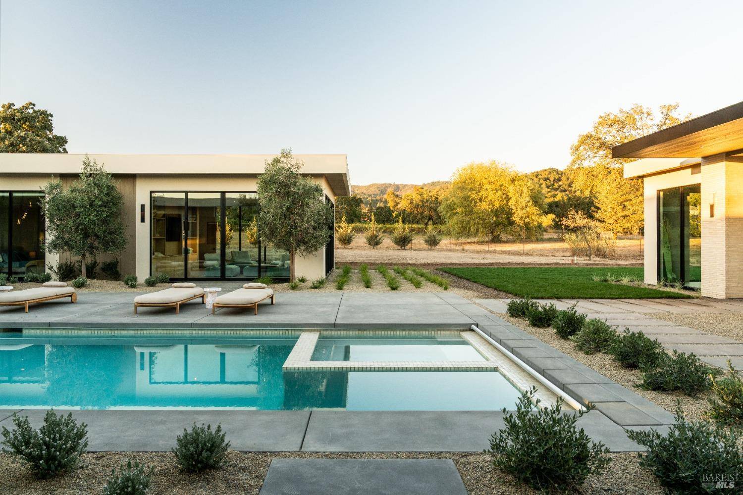 Sonoma, CA 95476,1608 Ridge Valley RD