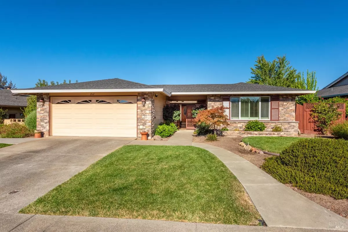 Santa Rosa, CA 95409,262 Oak Shadow DR