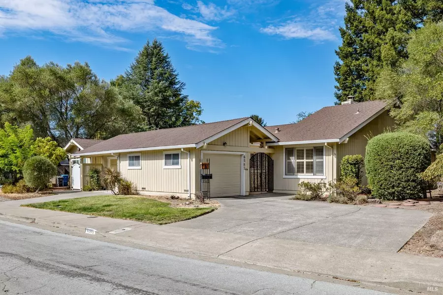 6585 Stone Bridge RD, Santa Rosa, CA 95409