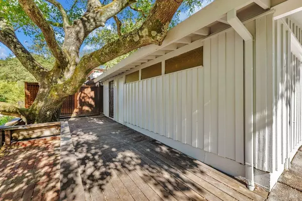 291 Oakcrest RD, San Anselmo, CA 94960