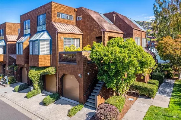 13 Lagoon VIS,  Tiburon,  CA 94920