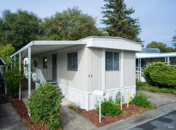 700 E Gobbi ST 34, Ukiah, CA 95482