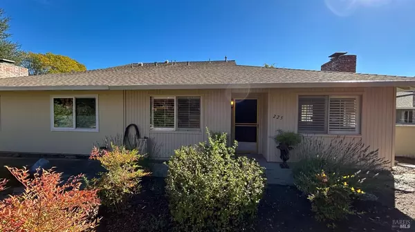 Santa Rosa, CA 95409,225 Mountain Vista LN