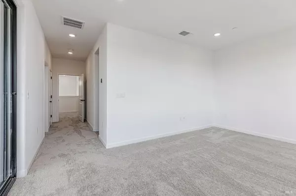 Rohnert Park, CA 94928,9013 Camino Colegio RD