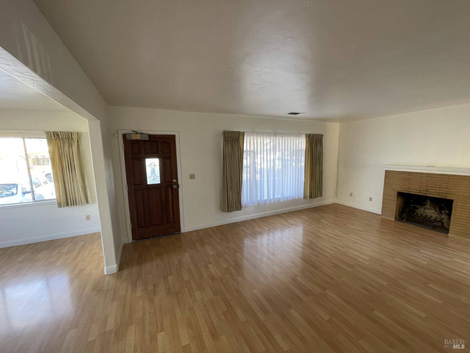 Dixon, CA 95620,140 S 2nd ST