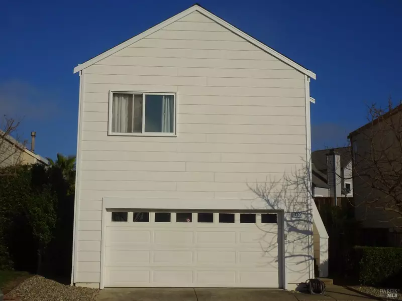 310 Jade CIR, Vallejo, CA 94590