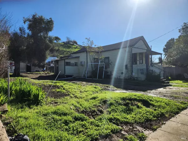 Vallejo, CA 94590,303 Lemon ST