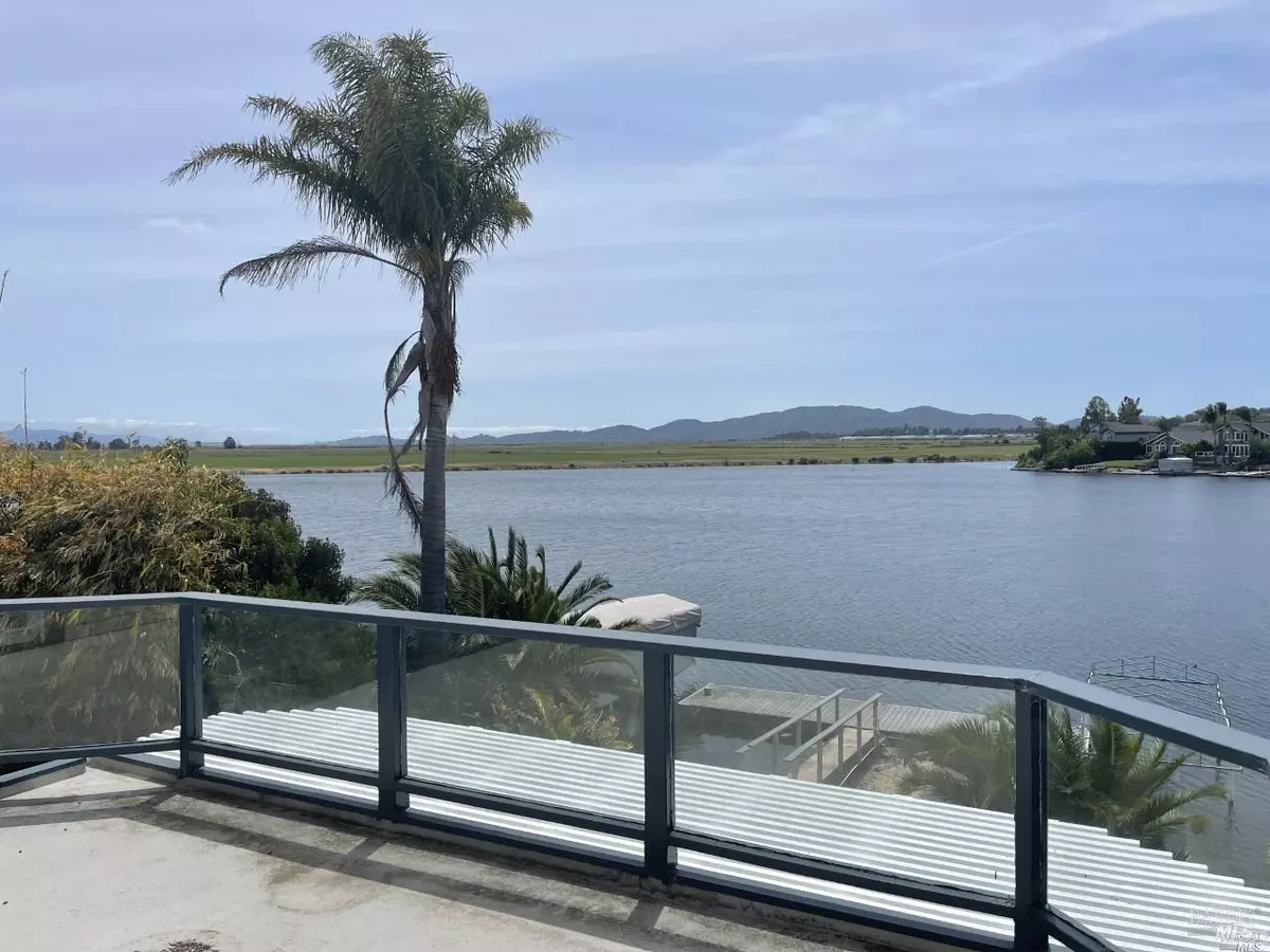 Novato, CA 94949,138 Del Oro Lagoon