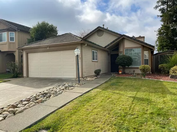 325 Robin CIR, Vacaville, CA 95687