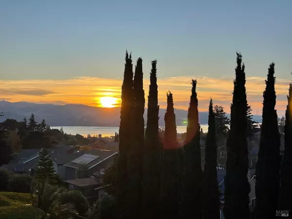 343 Blanchard LN, Benicia, CA 94510