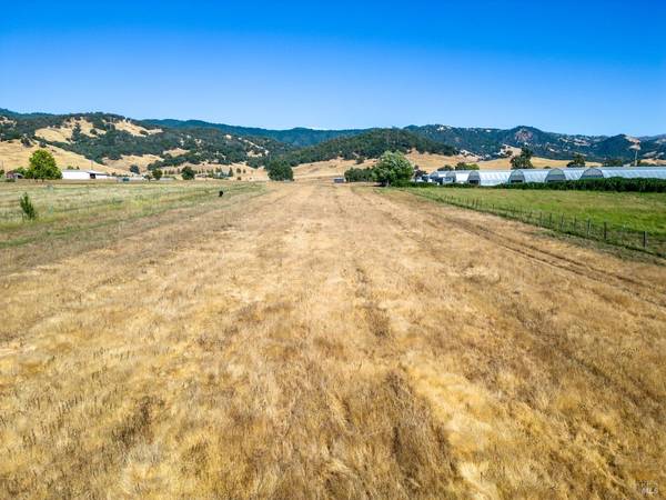 0 East Side RD, Potter Valley, CA 95469