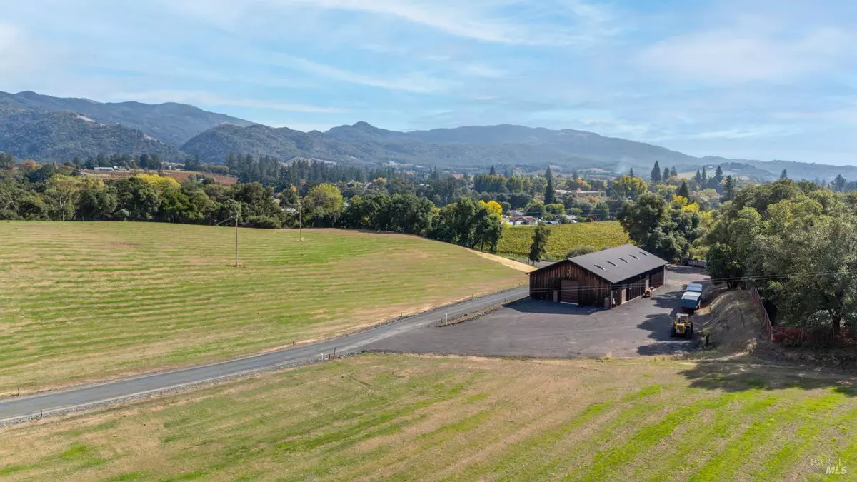 Ukiah, CA 95482,1900 Sanford Ranch RD