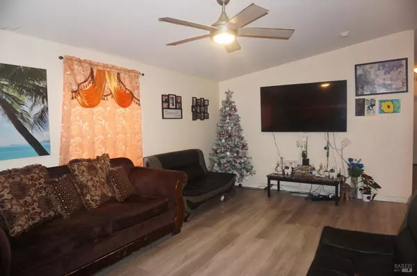 Napa, CA 94558,6004 Monticello RD 7