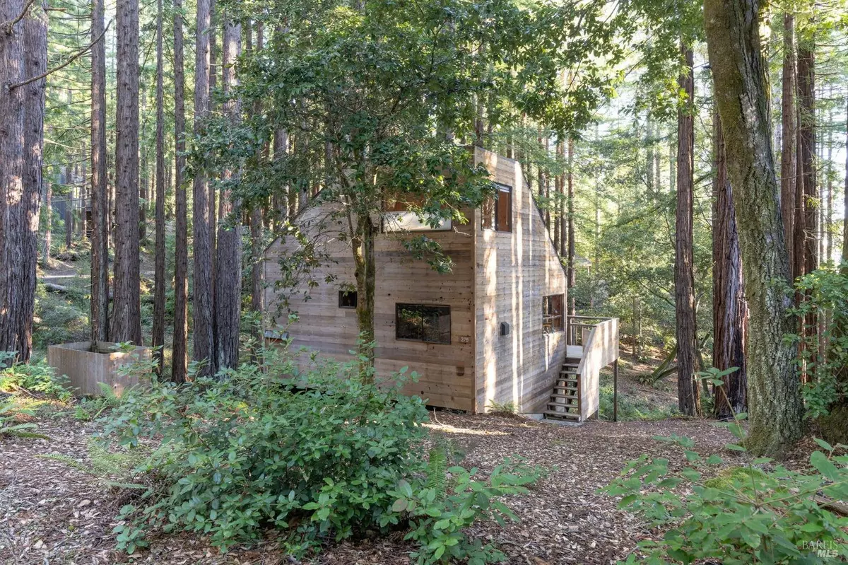 The Sea Ranch, CA 95497,276 Redwood Rise