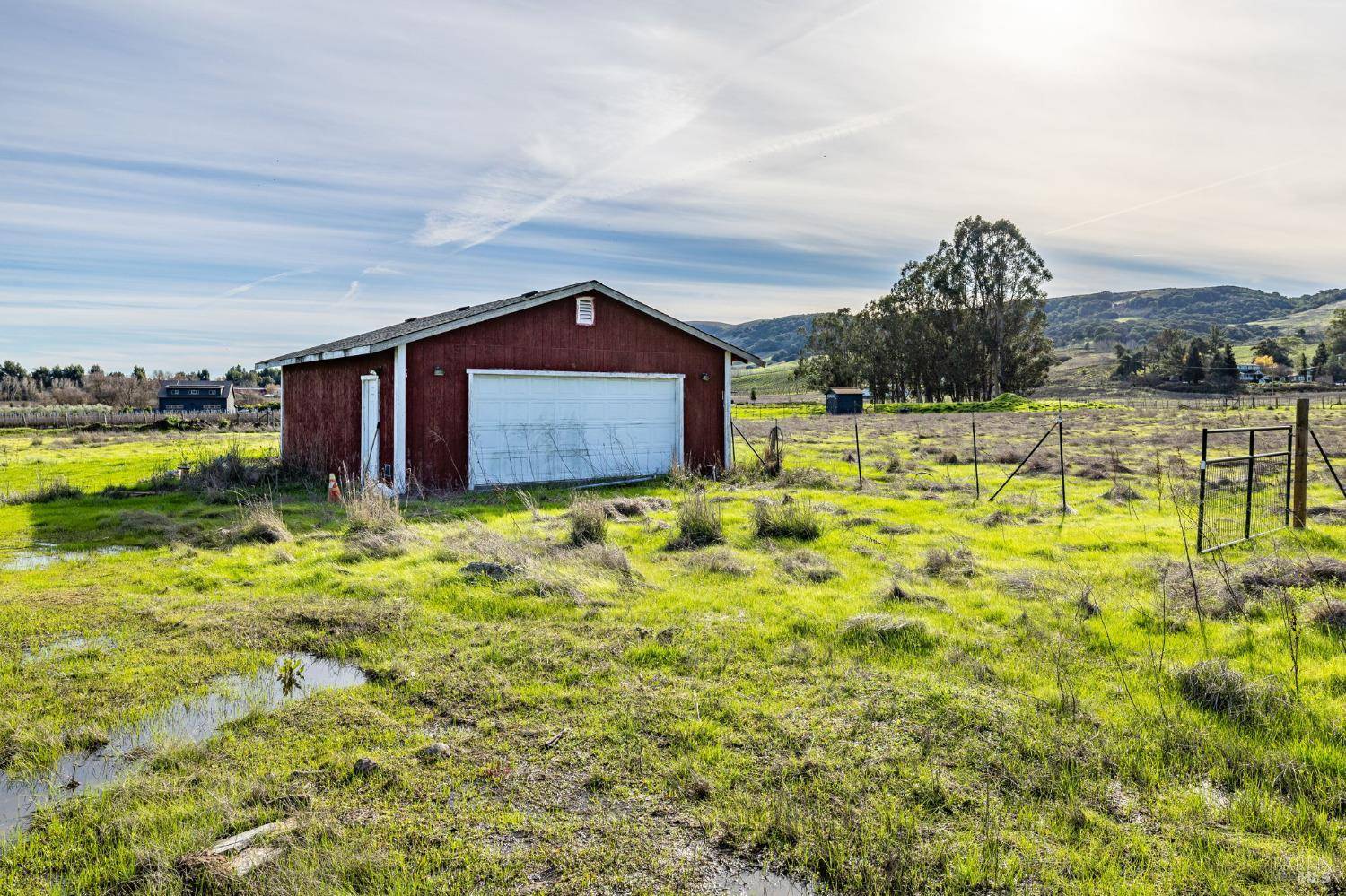 Sonoma, CA 95476,299 Meadowlark LN