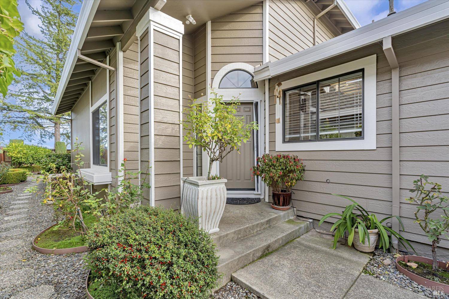 Sonoma, CA 95476,209 S Temelec CIR